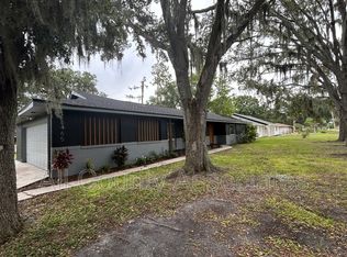 3465 Peacock Ln, Mulberry, FL 33860