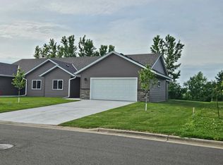 1231 21st St SW, Faribault, MN 55021