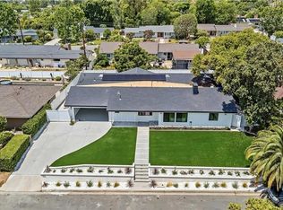 12621 Singing Wood Dr, Santa Ana, CA 92705