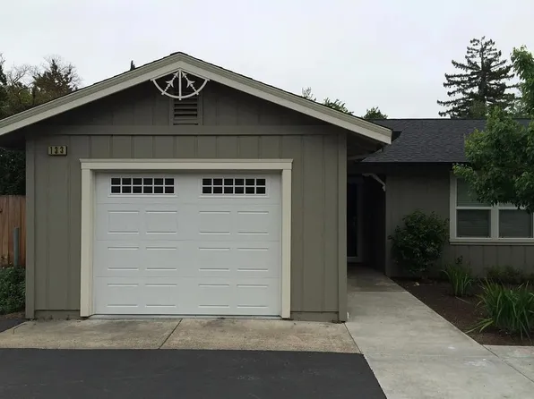 133 W Macarthur St, Sonoma, CA 95476
