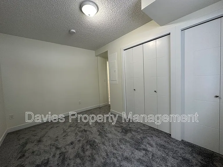 11903 93rd St NW #BASEMENT — Photo 8