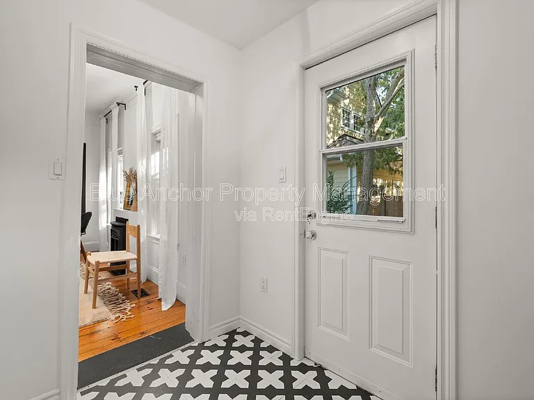 15 Jane St — Photo 22