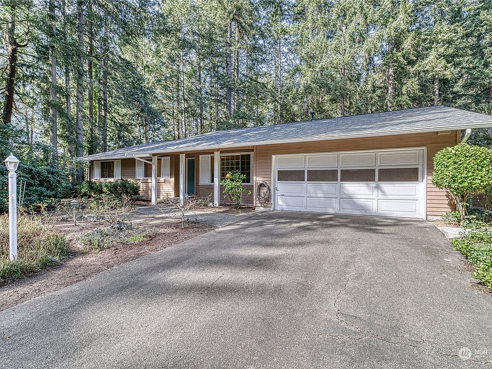 1st image of 3725 60th St Ct