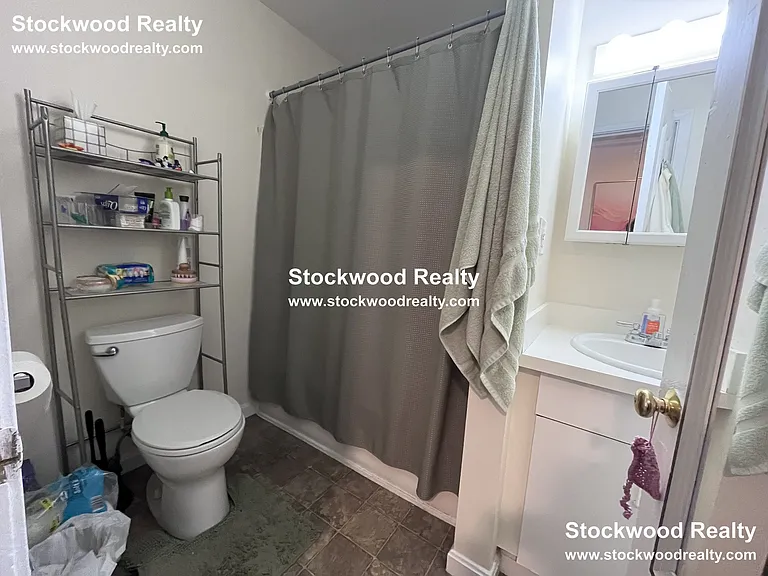11 Gates St #1 — Photo 13