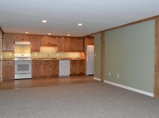 112 Long Meadow Hill Rd #A, Brookfield, CT 06804