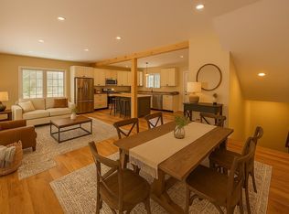 32 Circle View Dr, West Dover, VT 05356