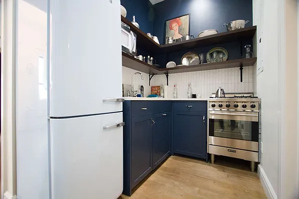 Rented by Nooklyn NYC LLC | media 25