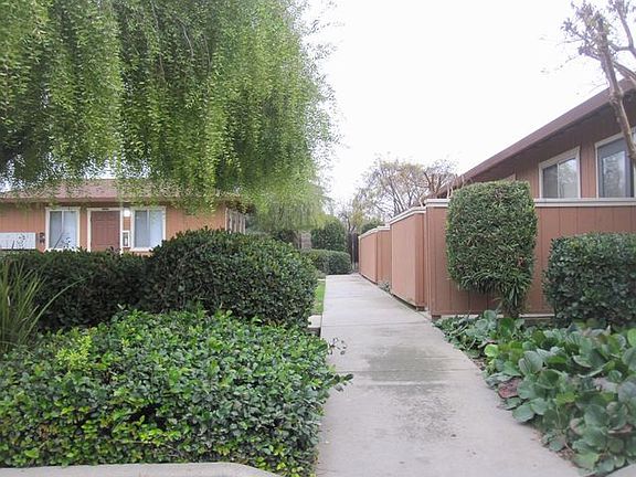 2nd image of 1229 W Roseburg Ave APT 2
