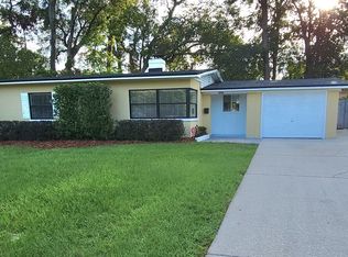 6334 Suwanee Rd, Jacksonville, FL 32217