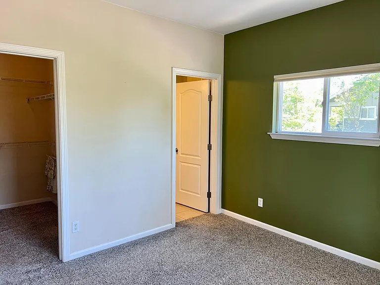 1818 Moore Blvd #254 — Photo 33