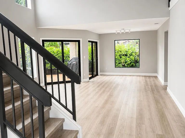 1759 Harborside Cir — Photo 4