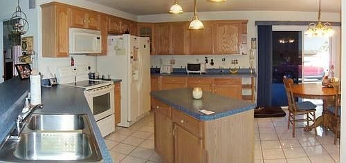 3rd image of 3640 Hibiscus Dr