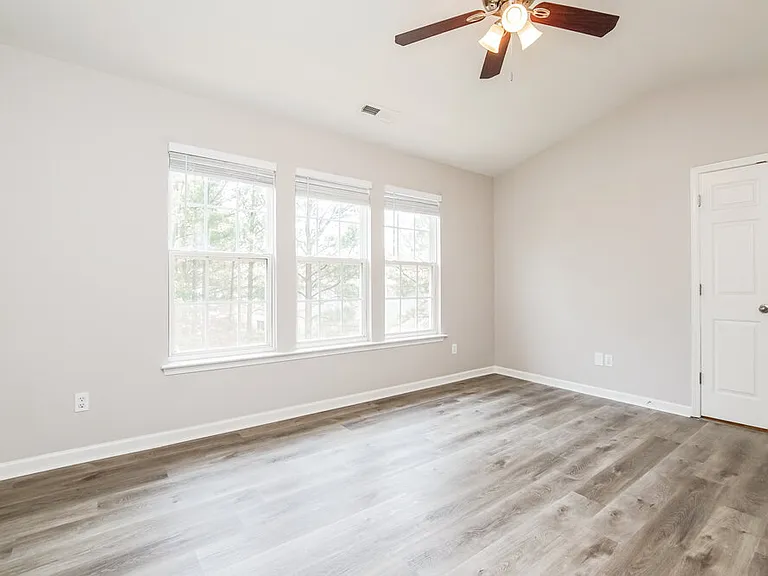 507 Sutter Gate Ln — Photo 13