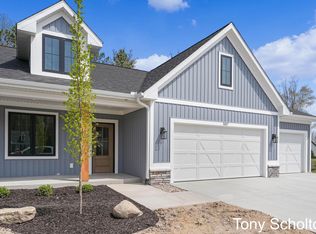 5157 Blendon Wds Ct #15, Hudsonville, MI 49426
