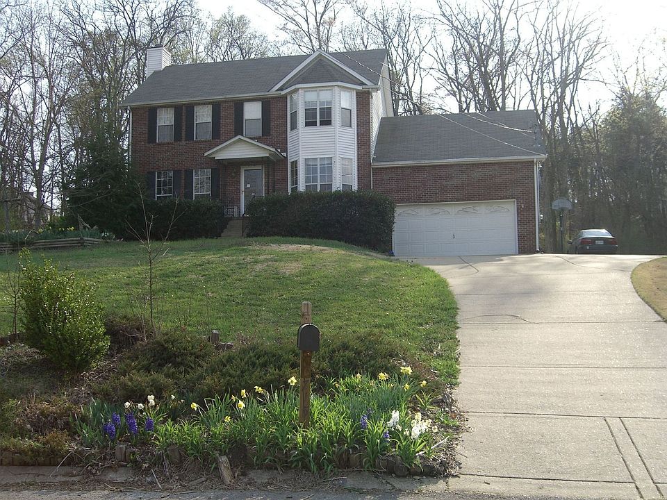 1st image of 715 Cromwell Ct