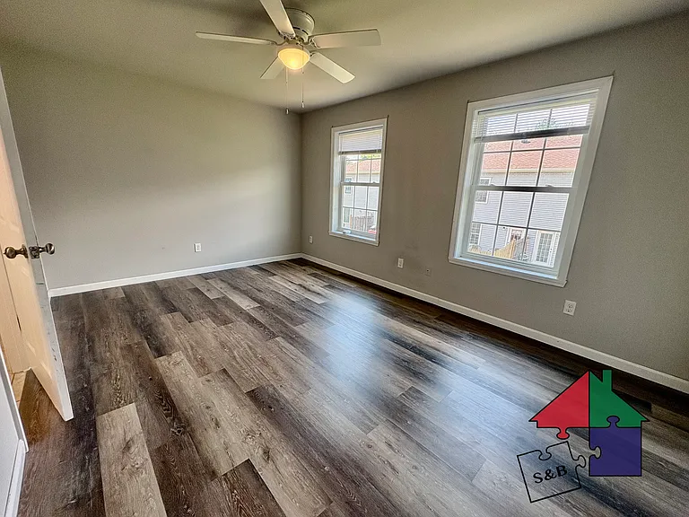 55 Southerberry Dr #105 — Photo 18