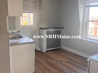 42 College St #8, Lewiston, ME 04240