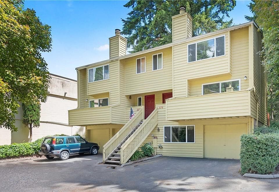 1st image of 678 156th Ave NE