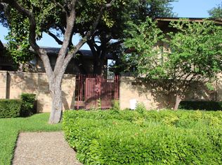 11312 Park Central Pl APT A, Dallas, TX