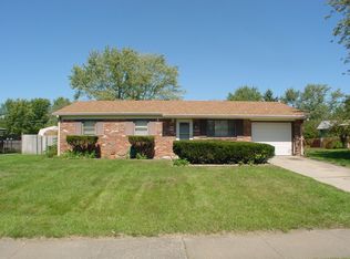 8824 E Walma Dr, Indianapolis, IN 46219
