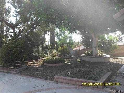 4th image of 25549 Santa Barbara St
