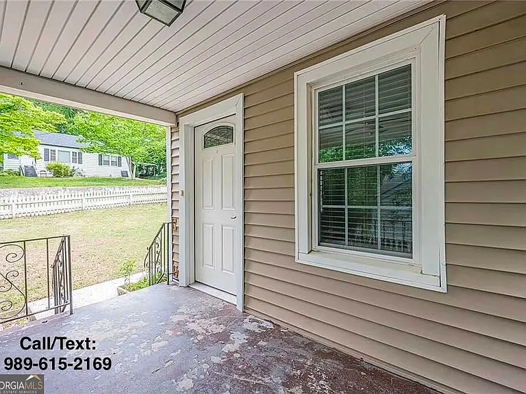 267 Amy Dr NE — Photo 3