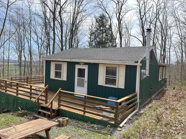 1227 Mount Tom Ln, Wellsboro, PA 16901