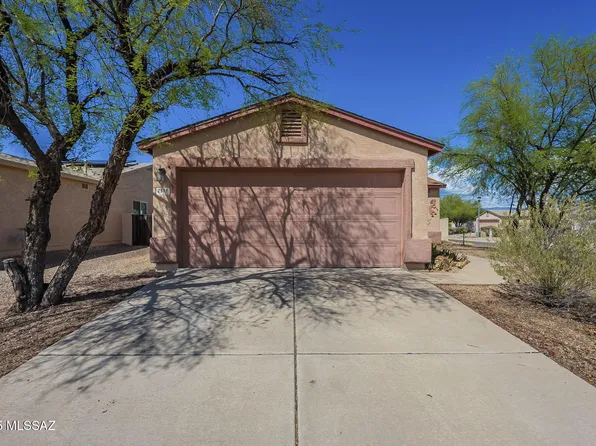 2599 E Windsor Castle Ln, Tucson, AZ 85706