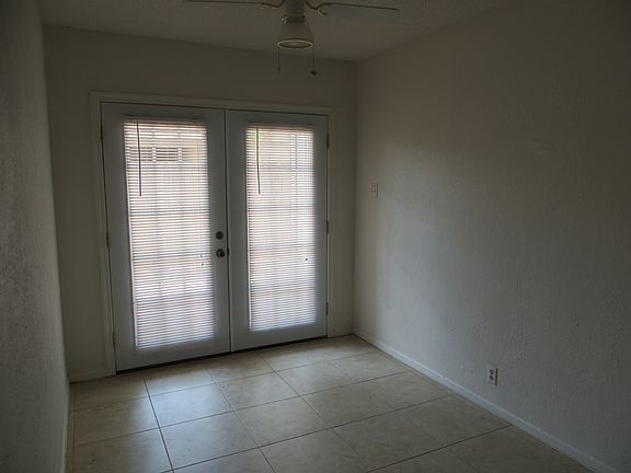5th image of 336 Candlewood Pl