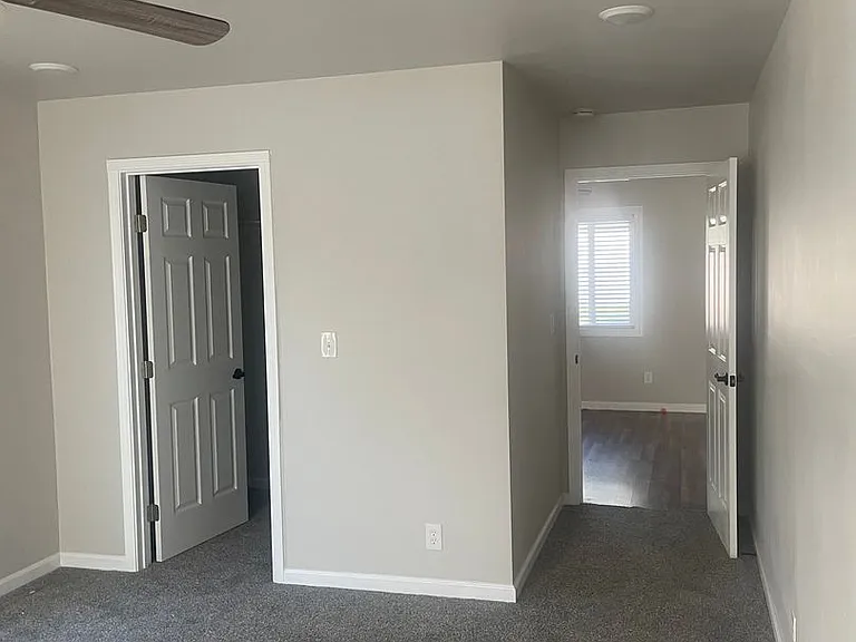 5553 Elm Ln — Photo 11