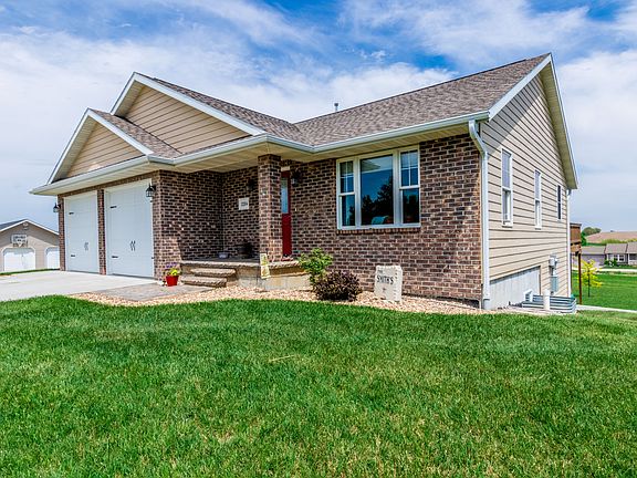 2204 Timberlane Drive