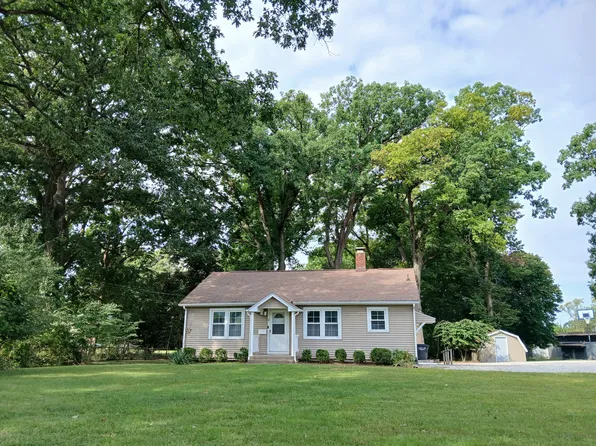 3 N Stewart St, Danville, IL 61832