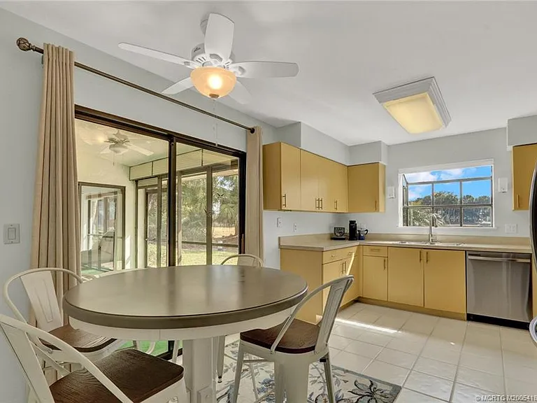 4004 SW Osprey Creek Way — Photo 28