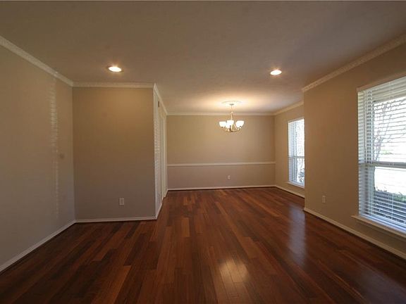 2nd image of 7846 La Verdura Dr
