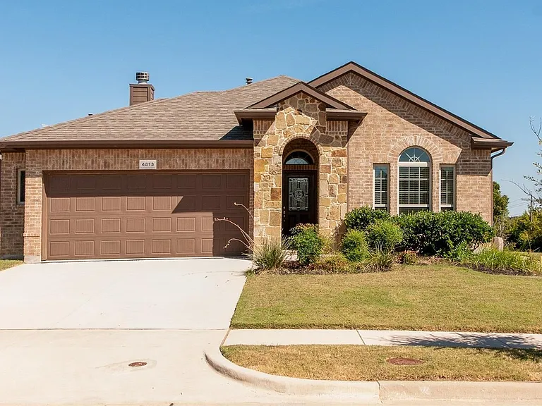 4813 Wasatch Dr — Photo 1