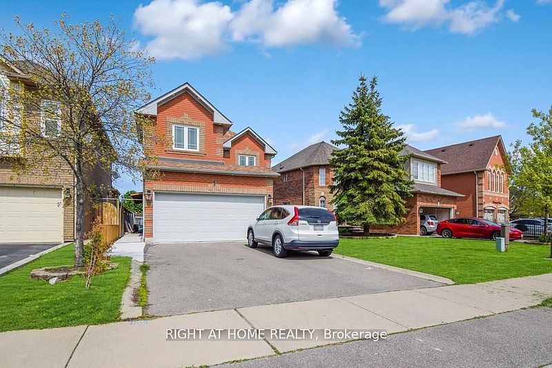 Brampton House for rent - 3 Bedrooms — photo 3