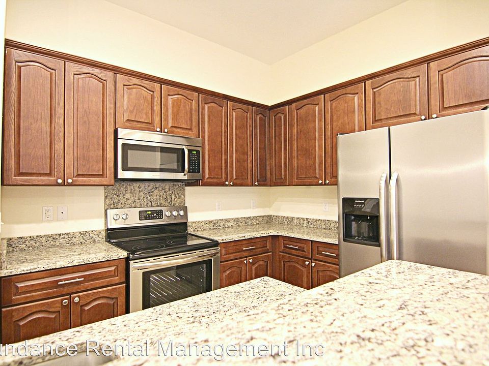 1st image of 1238 Sharif Dr