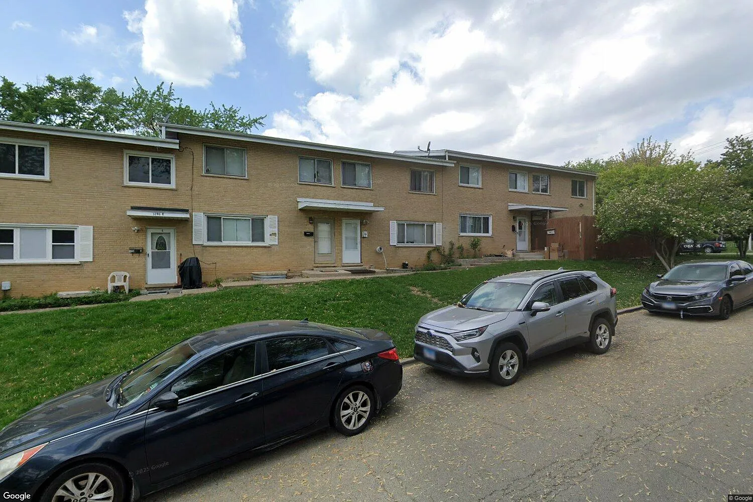 1296 Prairie Ave — Photo 1