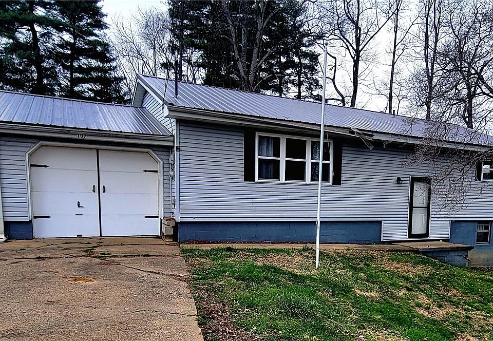 1st image of 107 Nelson Ave