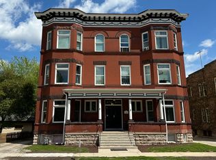 269 Douglas Ave #3, Elgin, IL 60120