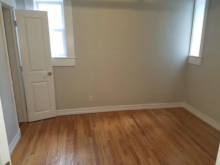 1650 N Pearl St #1 — Photo 9