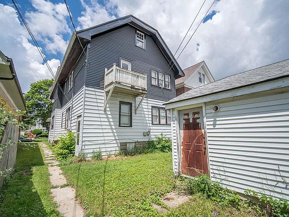 3rd image of 2808 N 48th STREET #2810