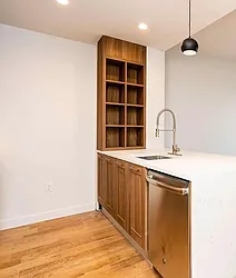 Rented by Artur Gutman, LREB