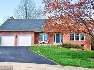 2427 Hunters Chase Ct, Frederick, MD 21702