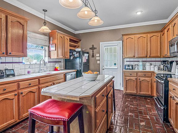 2nd image of 14326 Parkmeadow Dr