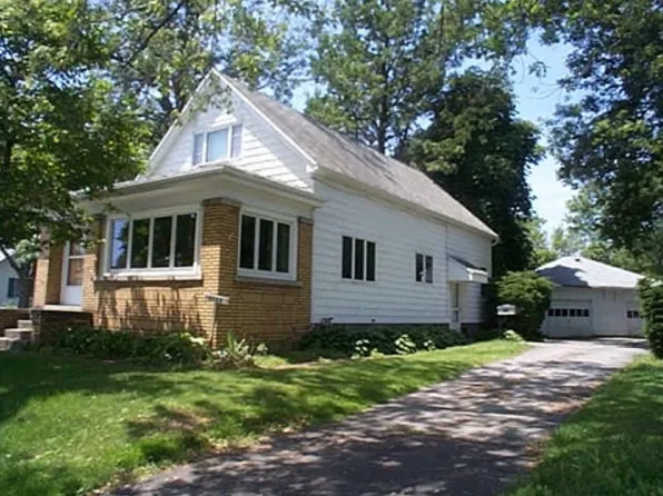 1142 Harlem Rd, Cheektowaga, NY 14227