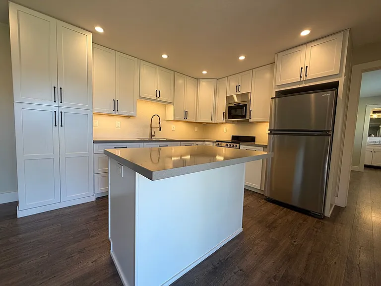 1220 Monte Vista Ct #B — Photo 19