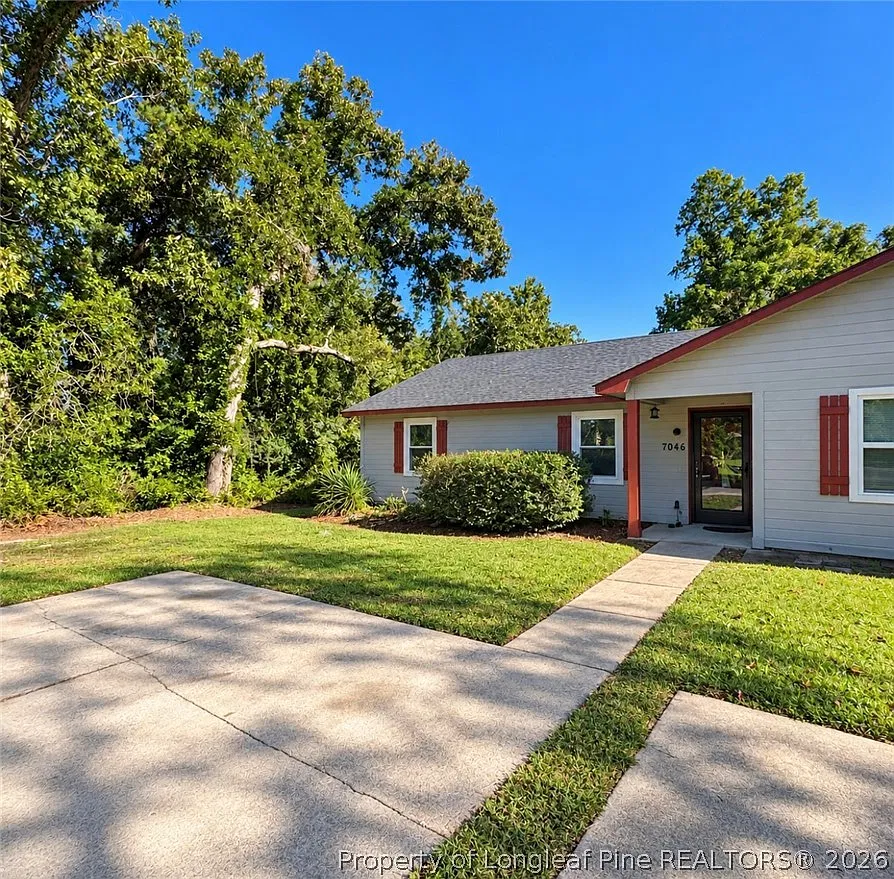 2 bed, 2.0 bath, 1000 sqft, $1,200 — Photo 2