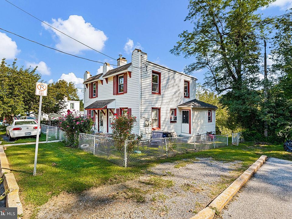 20th image of 34 Bay St