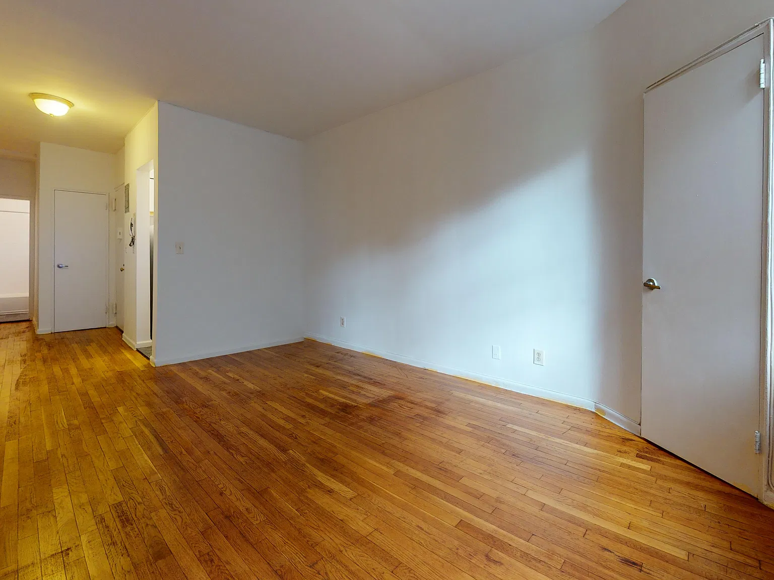 1483 1st Ave — Photo 4